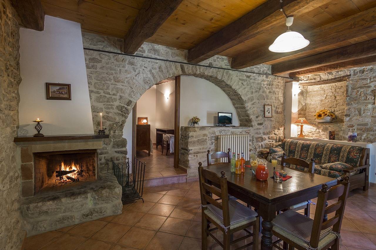 Expert Chimney and Fireplace Services in North Hollywood, California